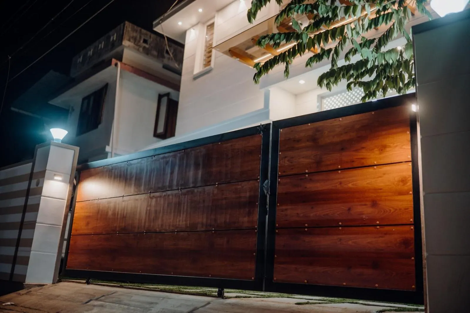 Villa Ethel'S Homes Kochi